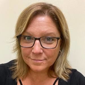 Meet your Posher, Carrie